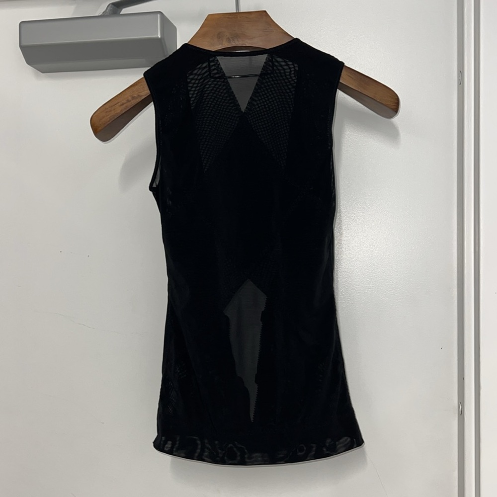 Men’s Medium Zip-Up Compression Top - Picture 4 of 4